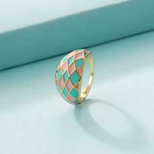 NWT New Colorblock ring pink and blue diamond design gold ring